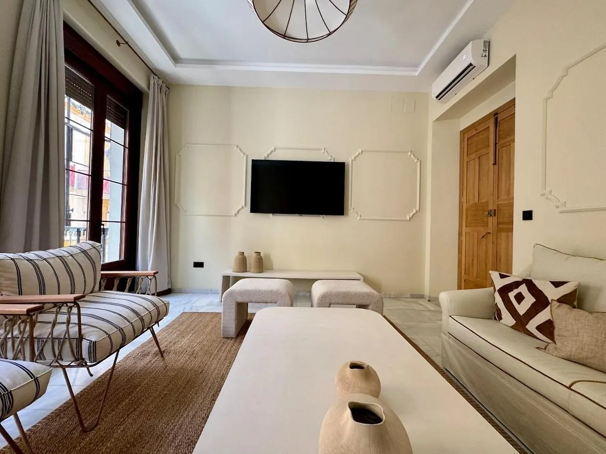 T19 Luxury Home 5Br Private Terrace Seville Holiday home