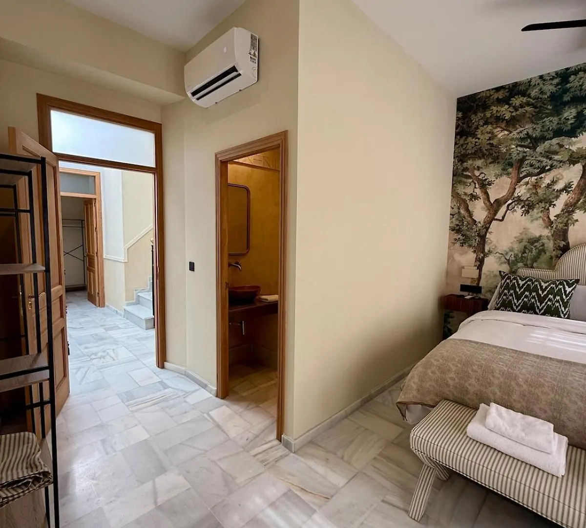 Holiday home T19 Luxury Home 5Br Private Terrace Seville Spain
